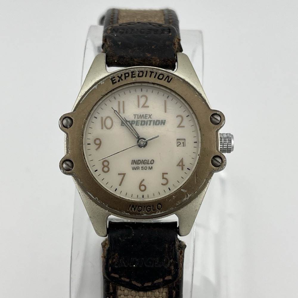 Vtg Timex Expedition Watch Women Indiglo 32mm Gold Tone Leather- New Battery